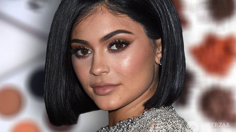 Kolekcja kosmetyków Kylie Jenner powiększyła się o cienie do powiek Kyshadow (fot. ONS)