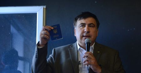 Ukraina chce odebrać Saakaszwilemu paszport. Zrobi to, gdy wjedzie do kraju