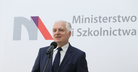 Dobra zmiana dotknie polską edukację. "Pytanie czy nie pojawią się kolejni Misiewicze"