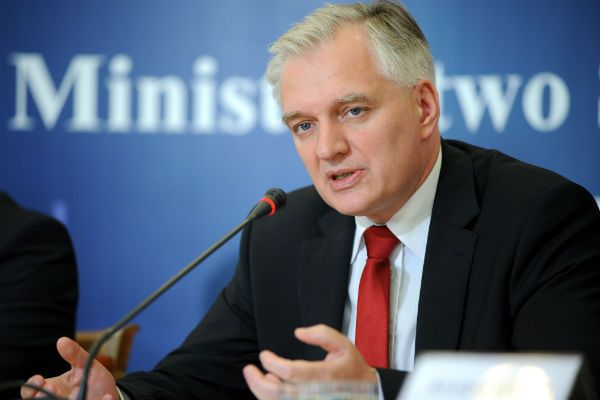 Jarosław Gowin: decyzje ws. wraku zapadają w Rosji na najwyższym szczeblu