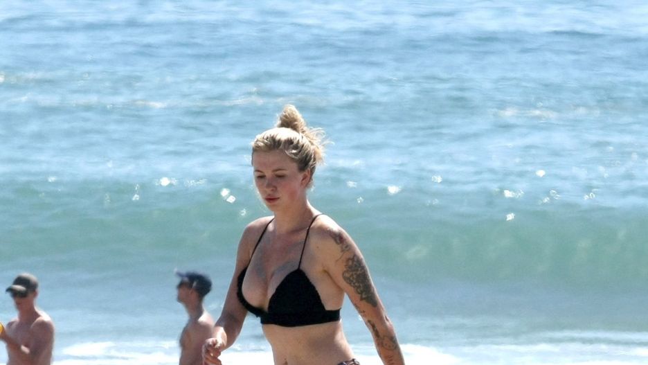 Ireland Baldwin sfotografowana kilka dni temu na plaży