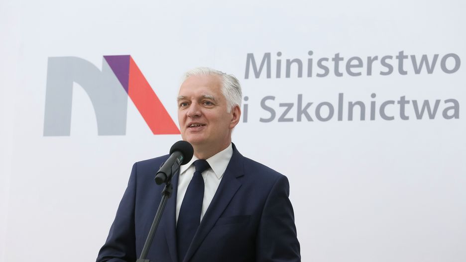Wicepremier Jarosław Gowin podczas konferencji