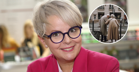 Karolina Korwin Piotrowska opublikowała zdjęcie emerytów. Taki widok to dziś rzadkość