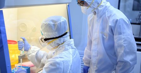 Koronawirus. Podejrzenie wirusa w Polsce - turysta z Azji profilaktycznie trafił do szpitala