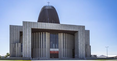 Spowiedź pod Świątynią Opatrzności Bożej. Nie trzeba wysiadać z samochodu