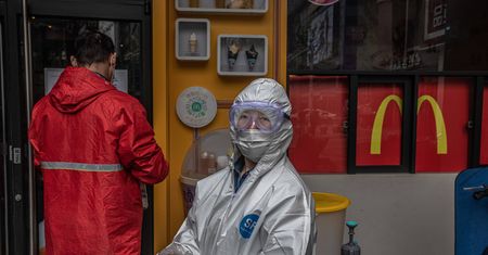 Koronawirus w Chinach. Wciąż nowe przypadki w prowincji Hubei