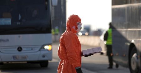 Koronawirus w Polsce. MSWiA: są pierwsze efekty kontroli na granicach