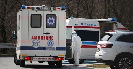 Koronawirus w Polsce. Ministerstwo zdrowia: mamy nowe przypadki SARS-CoV-2