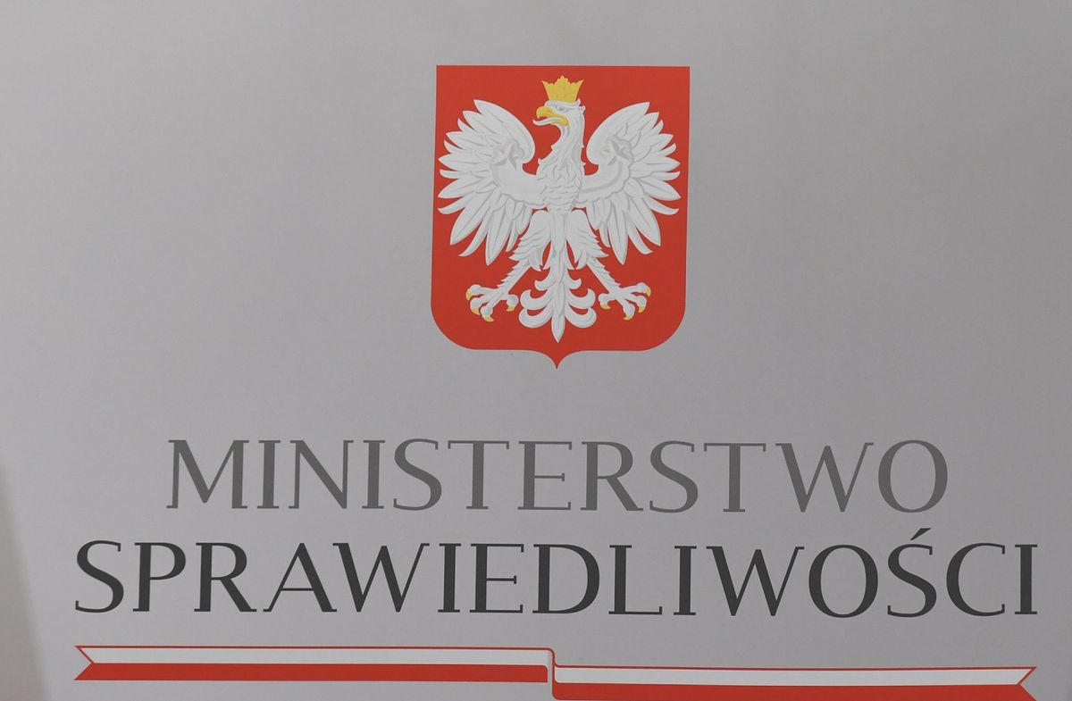Koronawirus w Polsce. Siostra zmarłego pracownika Ministerstwa Sprawiedliwości apeluje do młodych