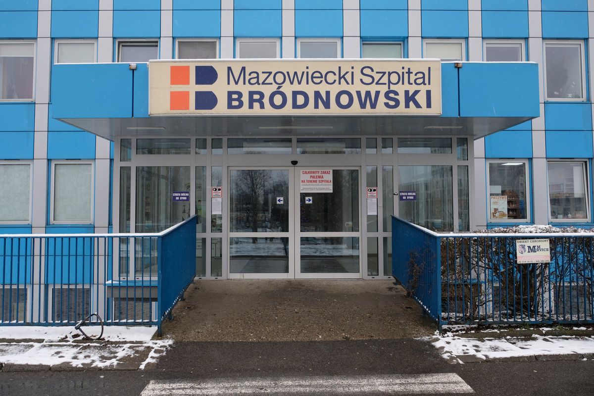 Koronawirus w Warszawie. Kilkadziesiąt osób zakażonych w Szpitalu Bródnowskim.