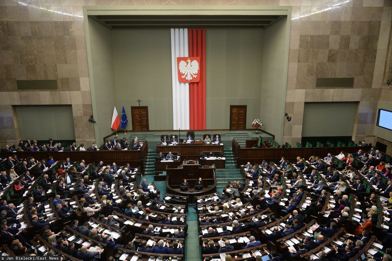 Koronawirus w Polsce? Trwa nadzwyczajne posiedzenie Sejmu