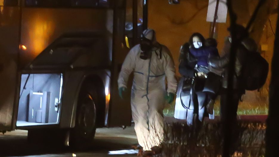 Do szpitala we Wrocławiu przetransportowano Polaków ewakuowanych z Wuhan