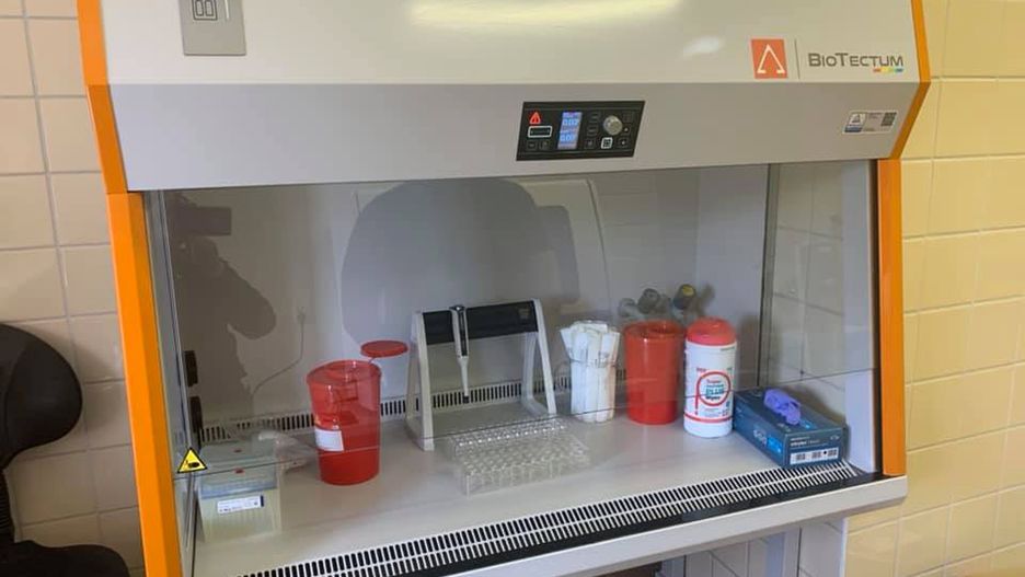 Koronawirus we Wrocławiu. Aparat do testów na obecność COVID-19