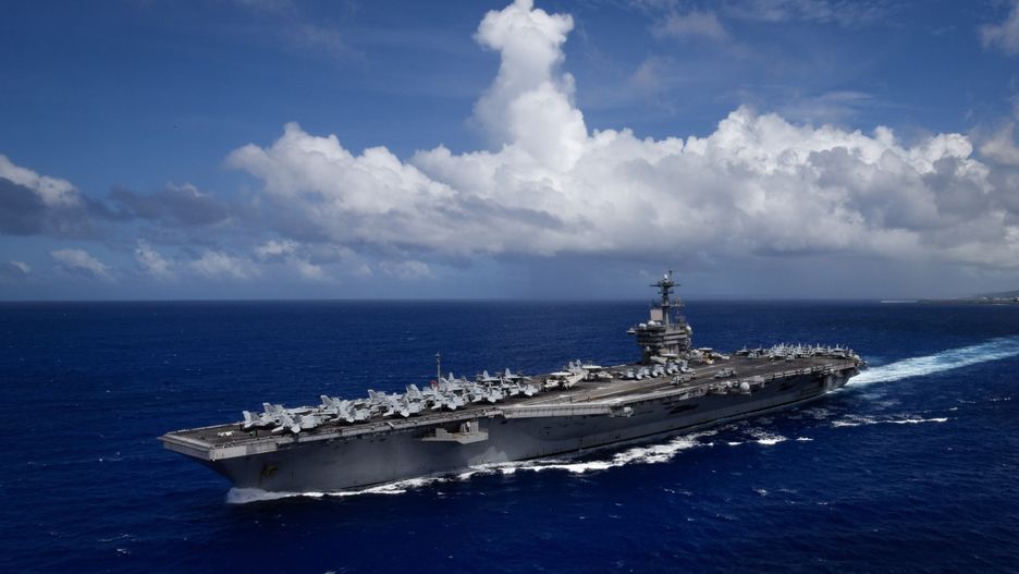 Koronawirus na świecie. Lotniskowiec USS Theodore Roosevelt został ewakuowany z powodu epidemii.