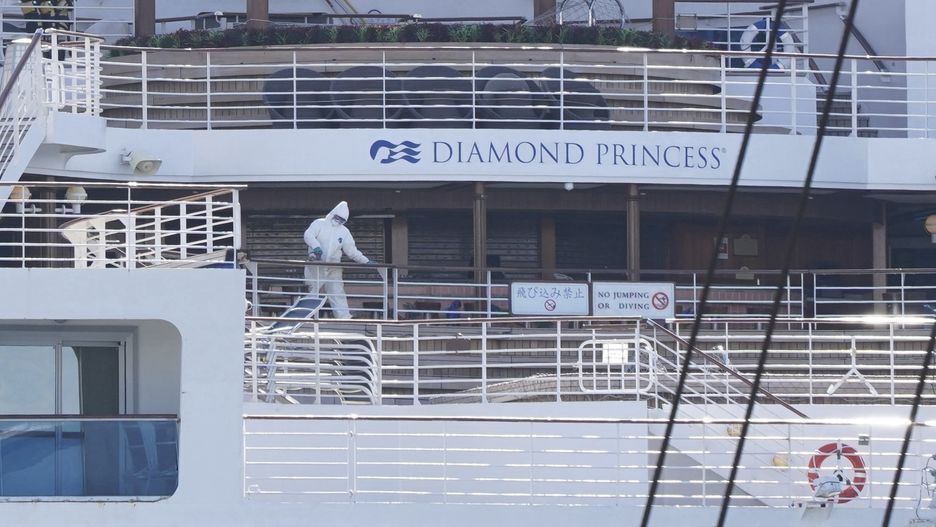 Koronawirus z Chin. Koniec kwarantanny na Diamond Princess.
