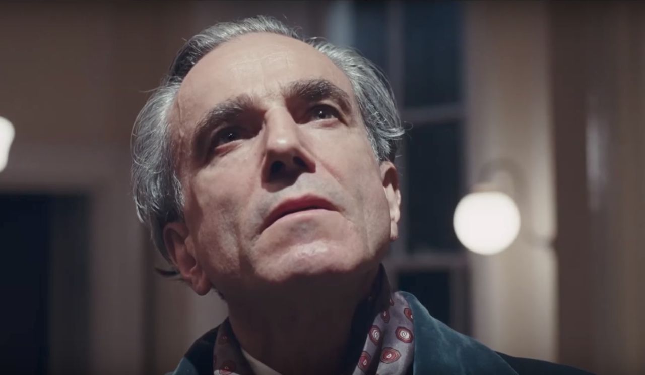 Zobacz zwiastun filmu "Nić widmo". Tak z kinem żegna się Daniel Day-Lewis [WIDEO]