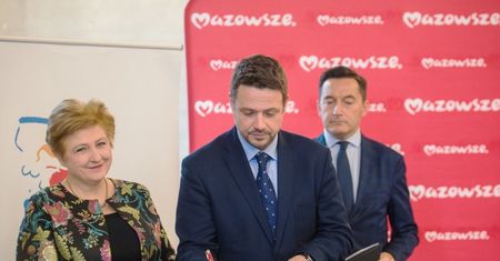 Warszawa zapowiada: koniec palenia węglem w 2023 roku