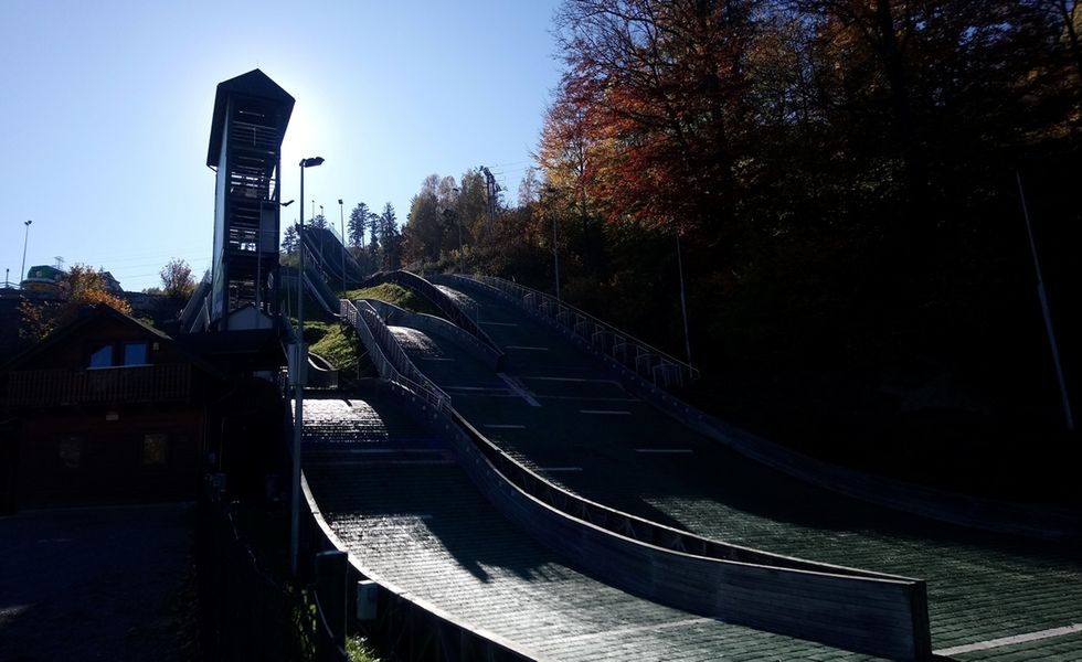 Skocznia imienia Adama Małysza w Wiśle. Słynny sportowiec rozsławił swoją rodzinną miejscowość na całą Polskę 