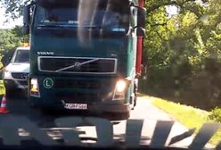 #dziejesiewmoto: zawodowy kierowca wymusza pierwszeństwo