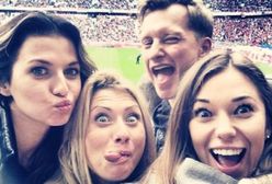 Anna Lewandowska bawi się na meczu z Wesołowskimi!