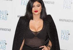 17-letnia Kylie Jenner eksponuje biust