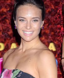 Elegancka i klasyczna Anna Czartoryska