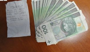 Uczciwy jak Polak. Znalazł w bankomacie 2 tys. zł