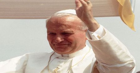 32 lata temu wybrano papieża Polaka