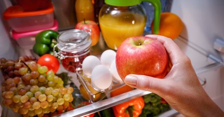 Przeterminowane produkty spożywcze. Sprawdź, co można jeszcze zjeść