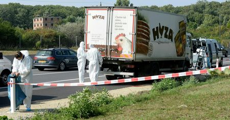 Uchodźcy udusili się w ciężarówce. 25 lat więzienia dla przemytników