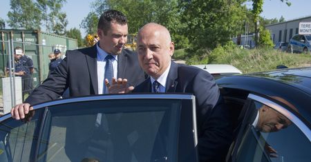 Zobacz kto z ministrów wydaje sejmowe pieniądze na paliwo