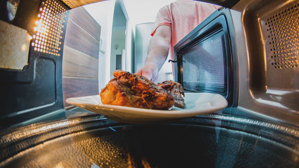 Wiele mikrofalówek posiada funkcję grilla