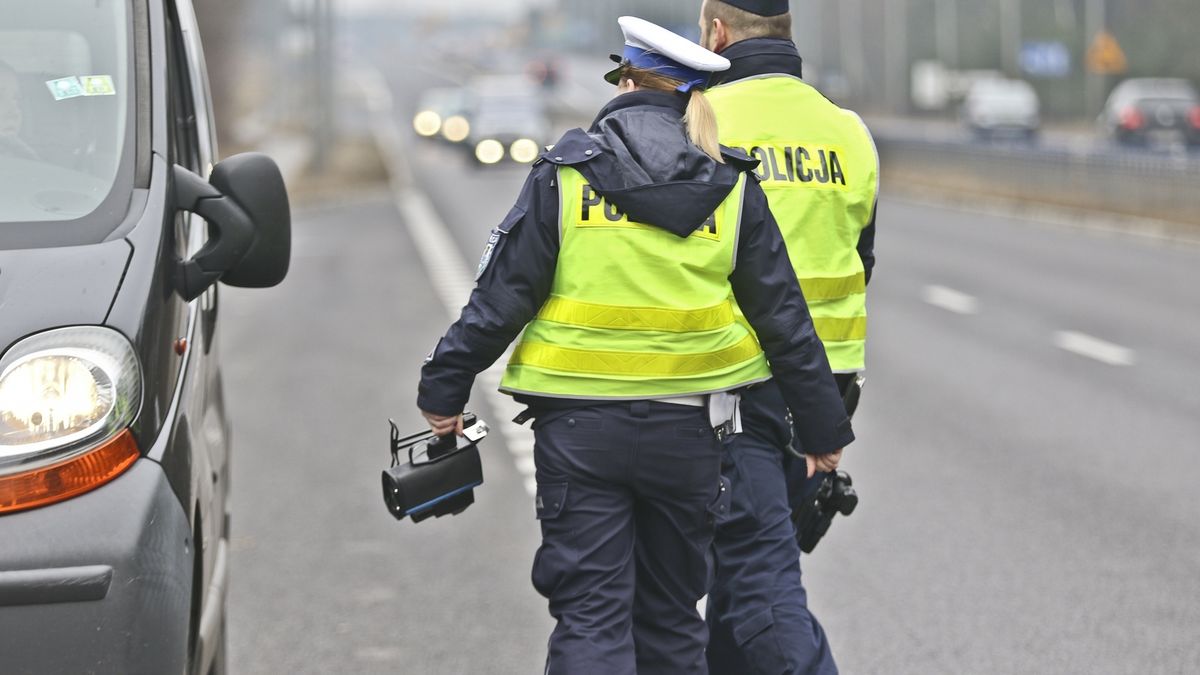 Mandaty mogą "podrożeć". Górny limit to 1500 złotych