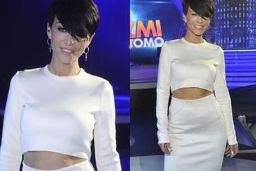 Paulla pokazuje brzuch!