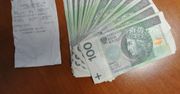 Uczciwy jak Polak. Znalazł w bankomacie 2 tys. zł