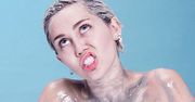 Miley Cyrus nago w sesji dla "Paper"