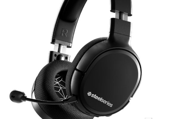 Bezprzewodowe słuchawki SteelSeries Artcis 1 Wireless. Pierwszy bezprzewodowy zestaw słuchawkowy 4w1