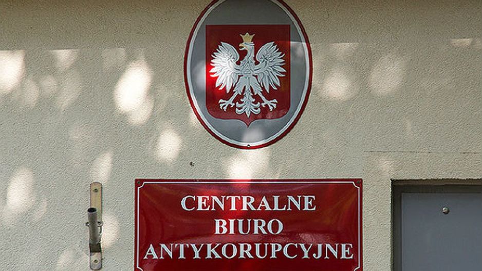 Niejasne wytyczne dla bukmacherów pozwoliły mężczyźnie miesiącami obstawiać zakłady sportowe kradzionymi pieniędzmi 