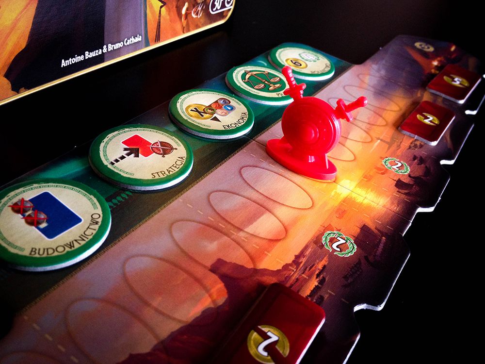 Najlepsze gry na wakacje. Zmieścisz je do plecaka