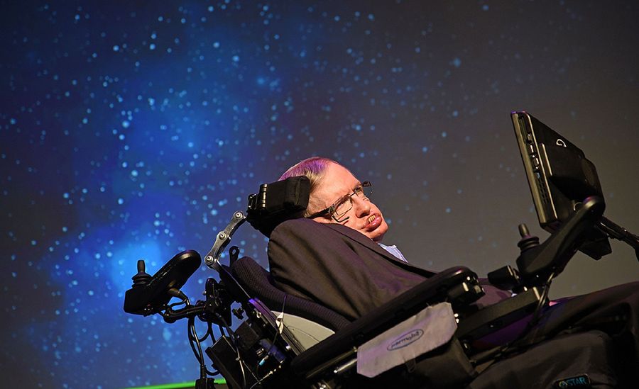 Zmarł Stephen Hawking. Jego praca zmieniała życie ludzi. Także w Polsce
