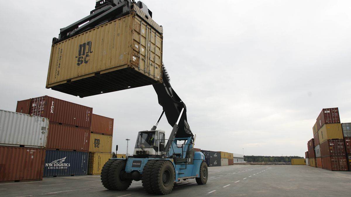 Terminal przeładunkowy w Sławkowie. Tutaj dotarł pociąg z Chin.