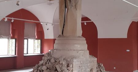 Zawalił się strop w Zamku Książąt Pomorskich w Szczecinie