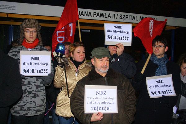 Łodzianie mają dość - protestują przeciwko polityce NFZ