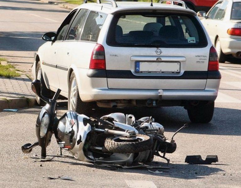 Kupili dziecku wymarzony skuter - chłopak stracił nogę