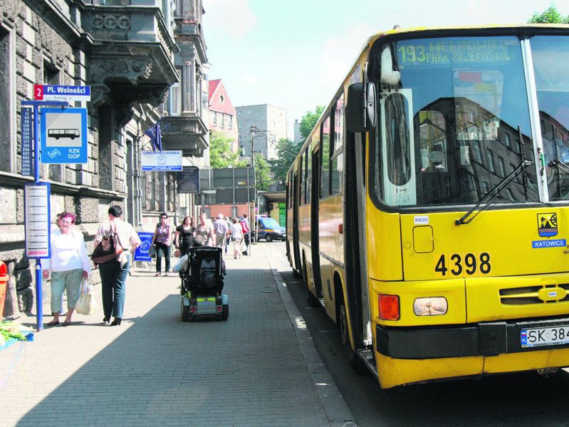 Sprawdzasz rozkłady autobusów? Nie warto!