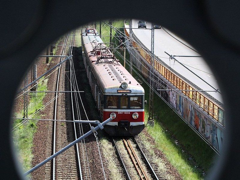 Refendum strajkowe na kolei. Pociągi znów mogą stanąć