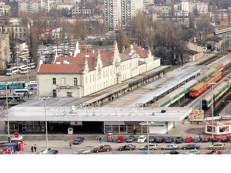 Na dworzec Łódź Fabryczna wjedzie ostatni pociąg