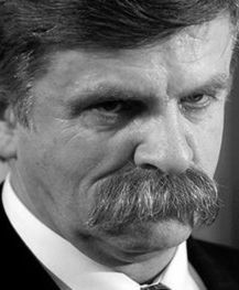 Osierocili dzieci, pozostawili małżonków. Na jaką pomoc mogą liczyć?