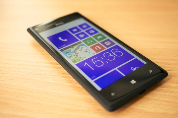 HTC szykuje smartfon z Windows 10?