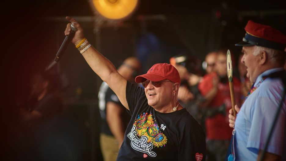 Jerzy Owsiak podczas otwarcia Pol'and'Rock 2018